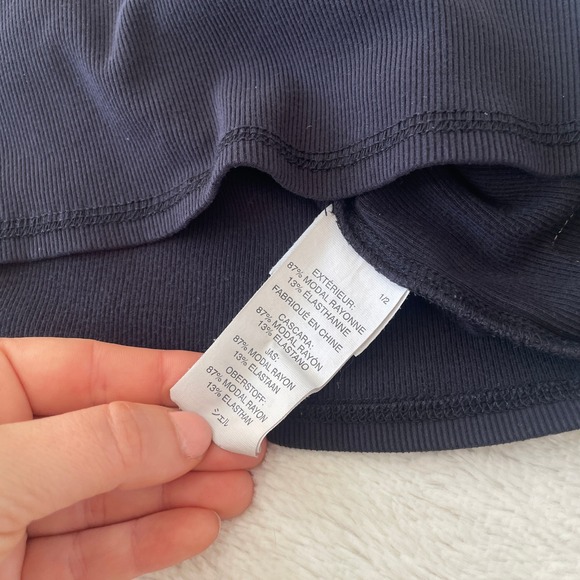 Vuori Pose Fitted Tee Ribbed Crewneck Short Sleeve Active Top Black Size XS - Picture 8 of 12